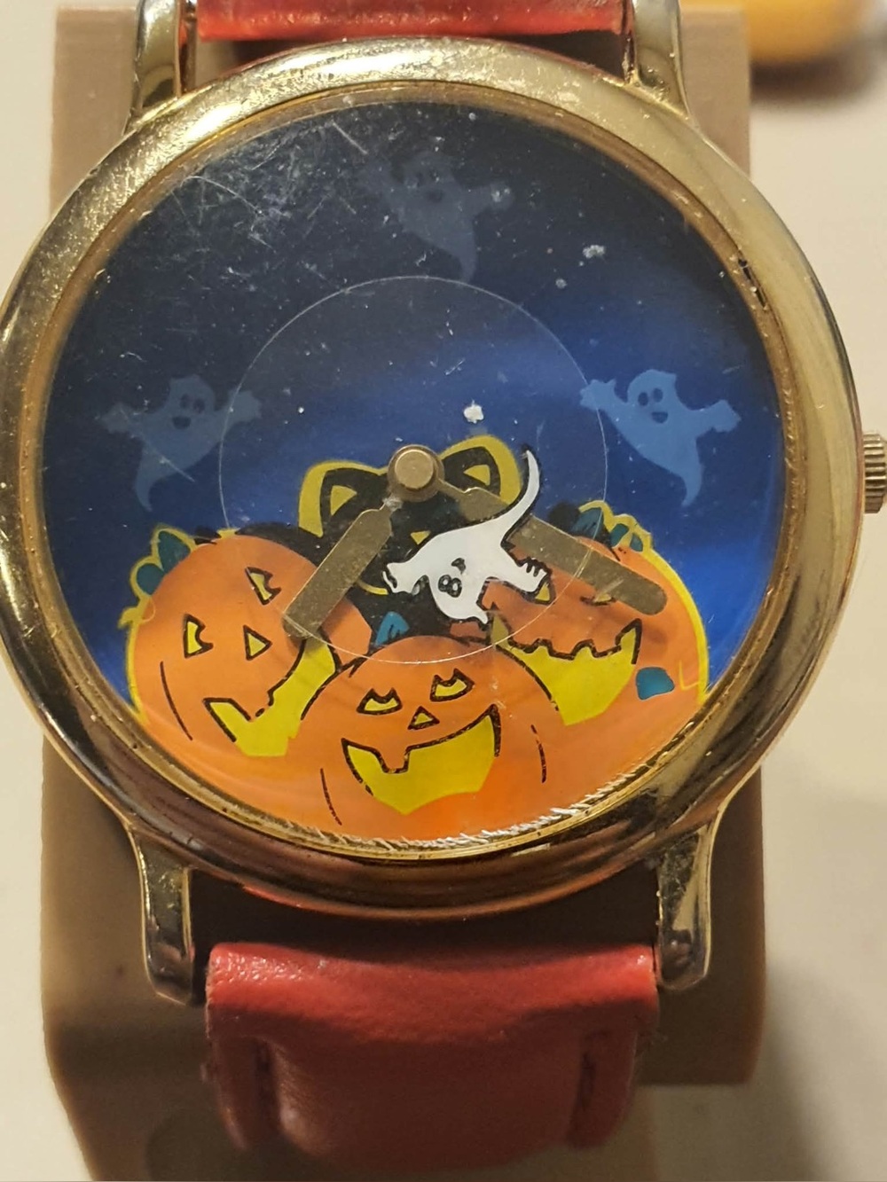 🦋10/$20🦋 Innovative Time Goldtone/Red Leather Halloween Women's Watch